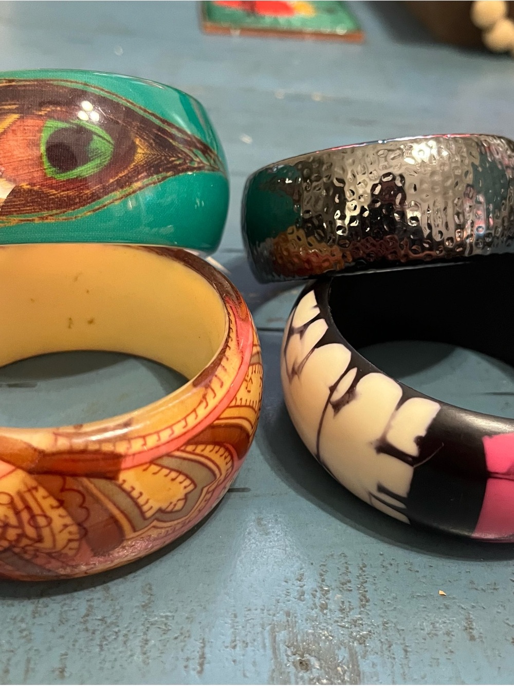 Assorted Colorful Bangle Bracelet Set - Teal, Yellow, Black, Ivory